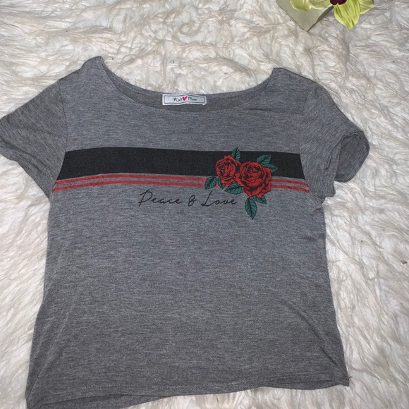 graphic top - Picture 1 of 3